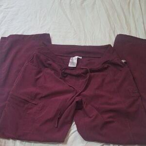 Cherokee Infinity Burgundy Scrubs Petite Medium